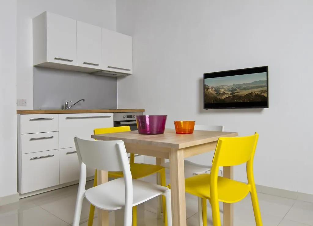 Aparthotel Nula à San Ġiljan Malte