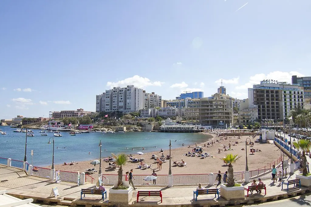 Aparthotel Nula à San Ġiljan